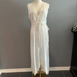VINTAGE WILD MINT DRESSING SLEEP GOWN NIGHTGOWN DEAD STOCK NEW WITH TAGS - M